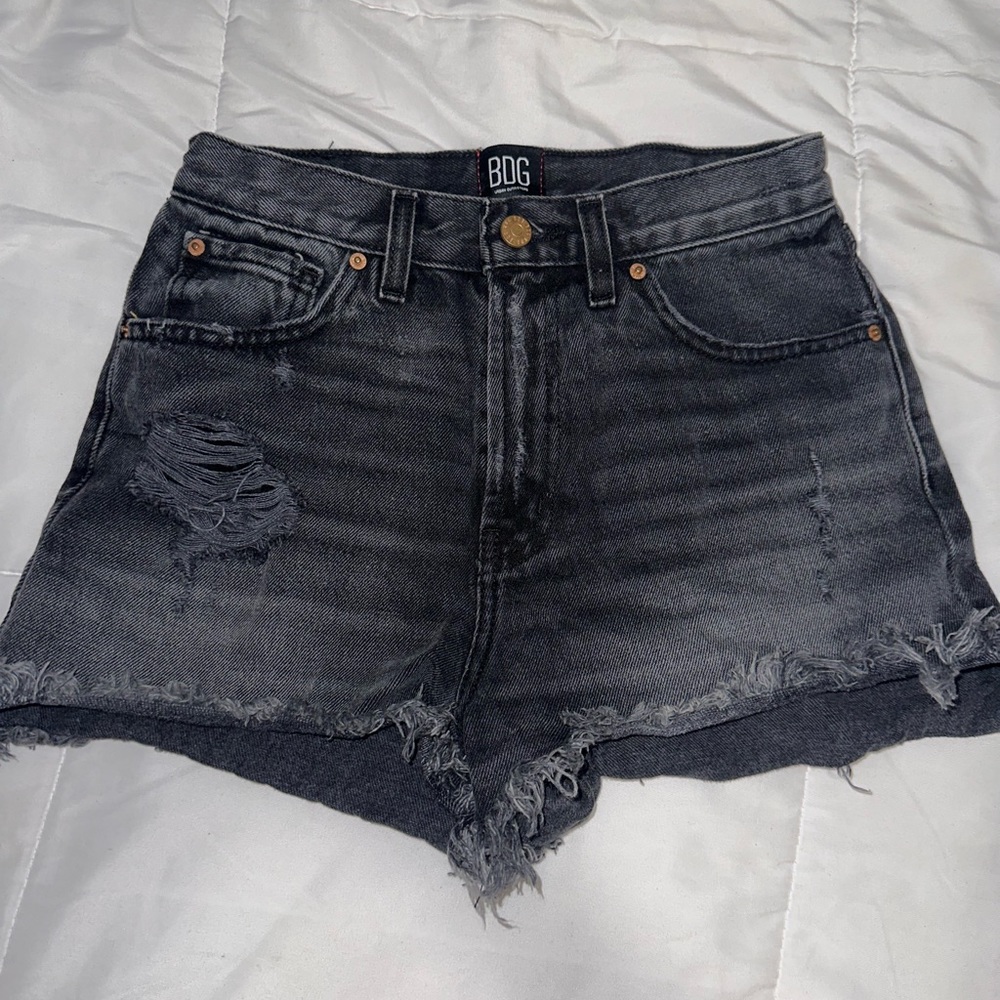 Urban Outfitters BDG Black Denim Distressed Jean Shorts 🖤